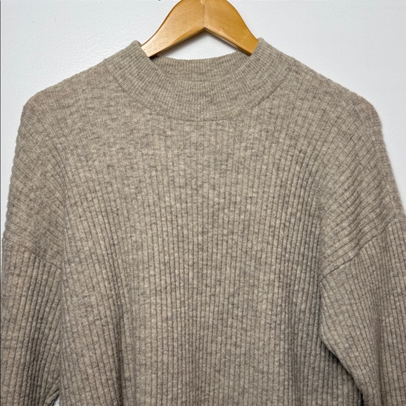Club Monaco Ribbed Mock-Neck Wool Blend Sweater in Tan - Size Medium - Picture 2 of 7